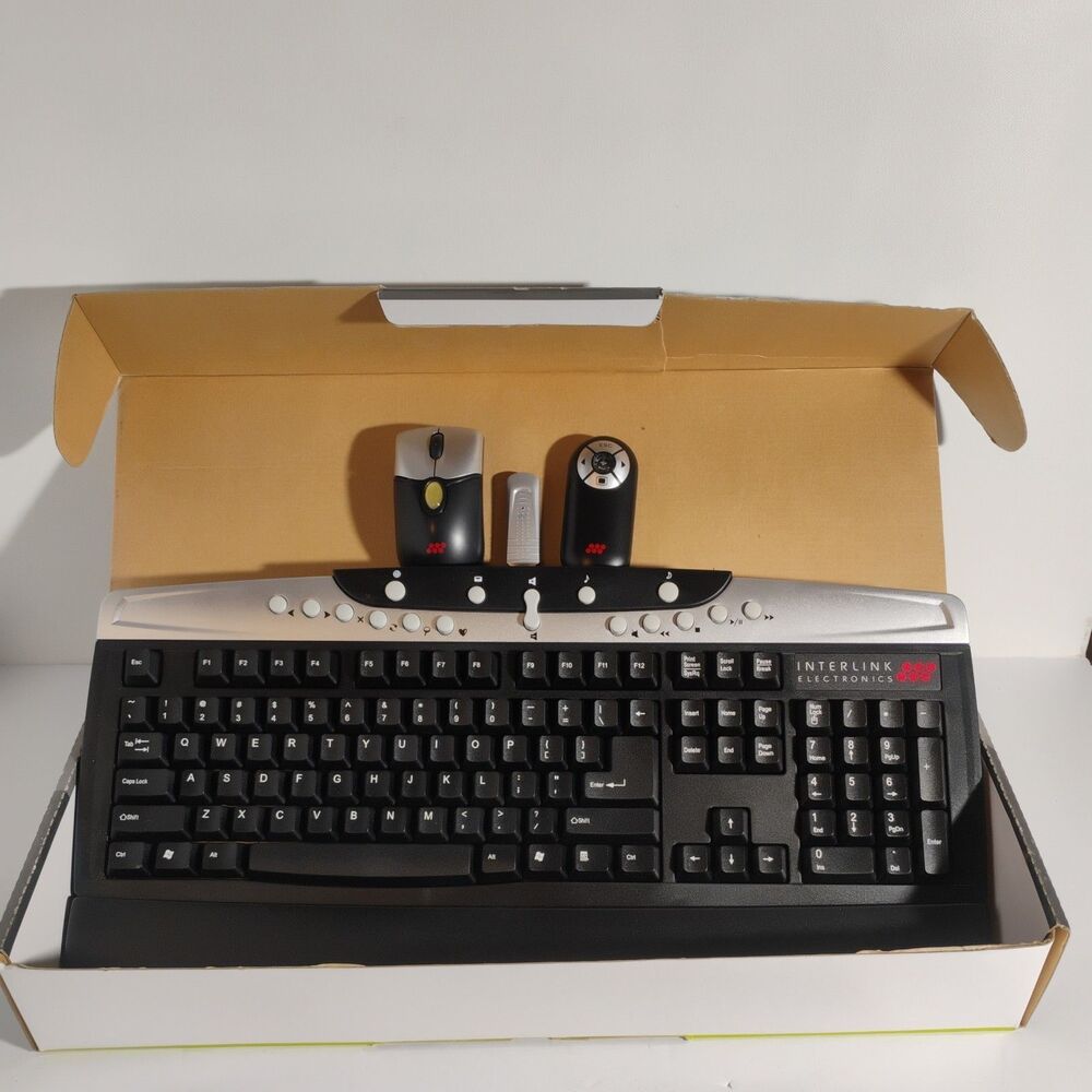 VersaPoint Communicator Wireless Keyboard Mouse and Presentation Remote Set